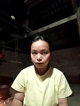 Nguyet2k4 online show from 4, 11, 2025