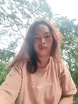 Nguyet2k4 online show from 28, 2, 2026