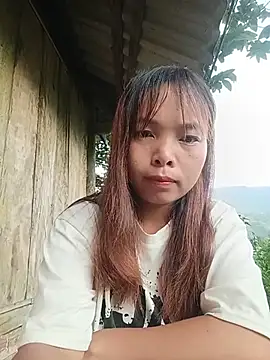 Snapshot of Nguyet2k4 chatting on 4, 7, 2026 Nguyet2k4 online show from 4, 7, 2026