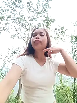 Nguyet2k4 online show from 23, 4, 2026