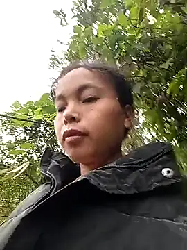 Nguyet2k4 online show from 21, 10, 2025