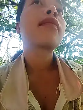 Nguyet2k4 online show from 18, 10, 2025