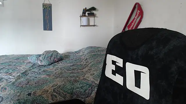 Lya Hall  online show from 8, 2, 2026