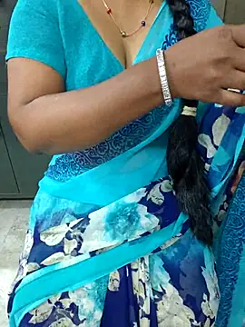 Snapshot of Nikitha_telugu chatting on 14, 11, 2025 Nikitha telugu online show from 14, 11, 2025