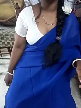 Snapshot of Nikitha_telugu chatting on 21, 10, 2025 Nikitha telugu online show from 21, 10, 2025