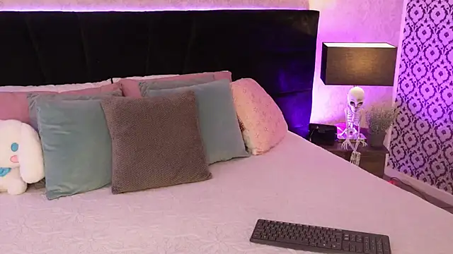 mariianna lopez  online show from 25, 2, 2026