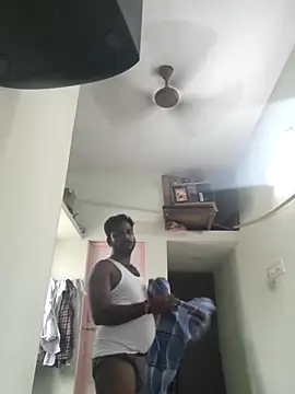 Vickyins480000 online show from 5, 11, 2025