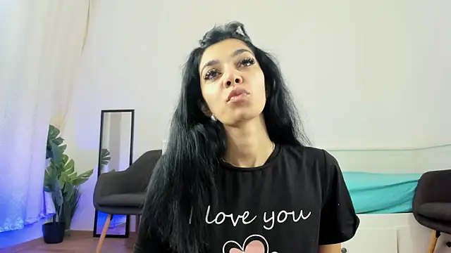 ReneeVoss online show from 8, 4, 2026