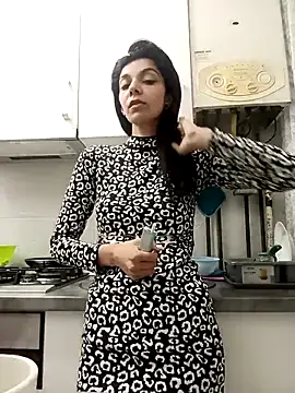 ReneeVoss online show from 9, 2, 2026