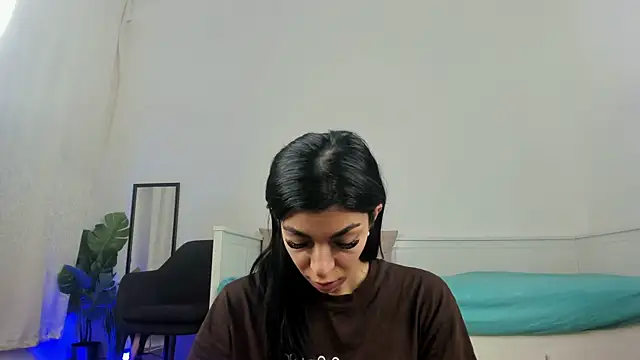 ReneeVoss online show from 2, 4, 2026