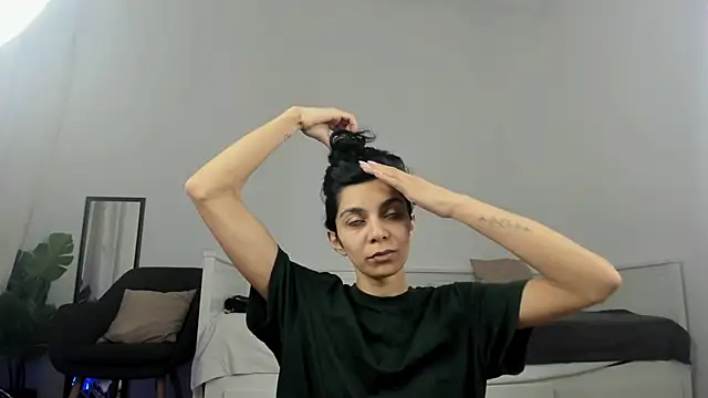 ReneeVoss online show from 3, 3, 2026