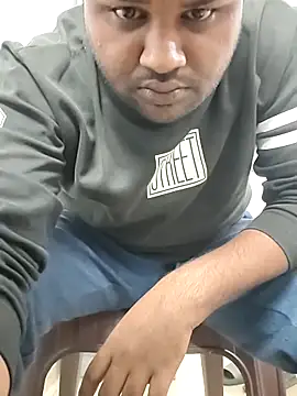 Snapshot of Akki19989 chatting on 10, 11, 2025 Akki19989 online show from 10, 11, 2025