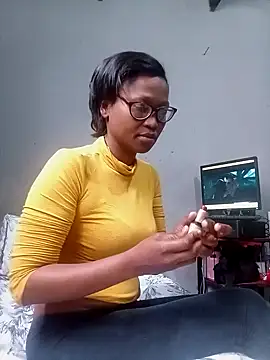 Snapshot of Blackntoxicbabe6999 chatting on 17, 10, 2025 Blackntoxicbabe6999 online show from 17, 10, 2025