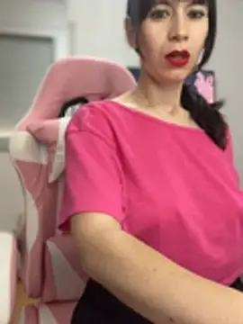 AlanaRius18 online show from 11, 4, 2026