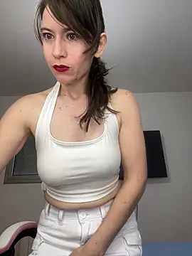 AlanaRius18 online show from 6, 2, 2026