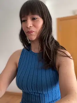 AlanaRius18 online show from 22, 4, 2026