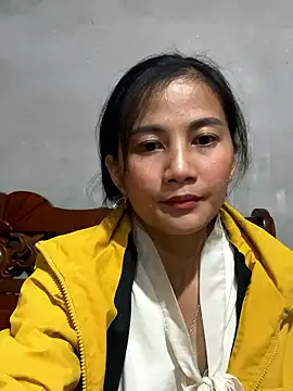 Snapshot of Miss-World00 chatting on 28, 11, 2025 Miss-World00 online show from 28, 11, 2025