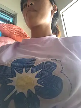 Snapshot of chipuca chatting on 18, 10, 2025 chipuca online show from 18, 10, 2025