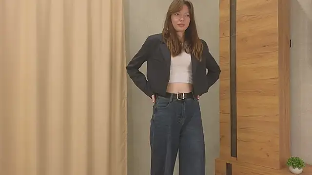 Snapshot of Erosyne chatting on 20, 10, 2025 Erosyne online show from 20, 10, 2025