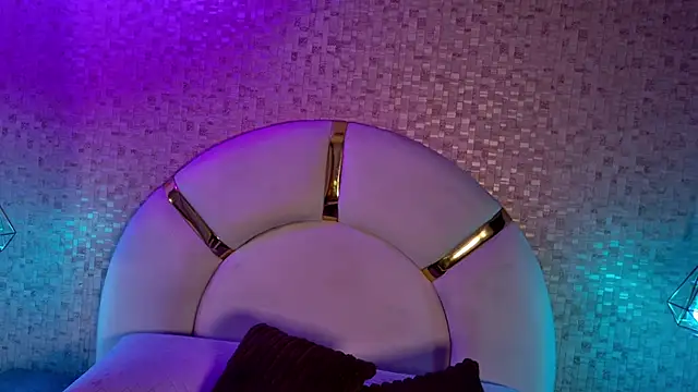 emmy rose25 online show from 8, 3, 2026