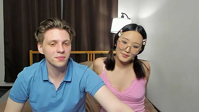 Blossomandbee online show from 22, 3, 2026