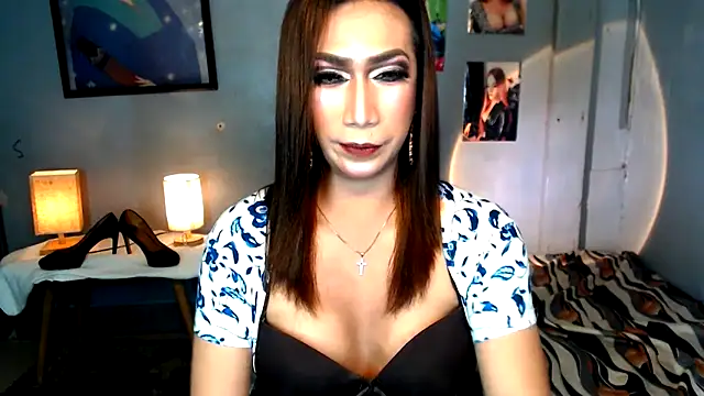 littleredbunny27 online show from 14, 3, 2026