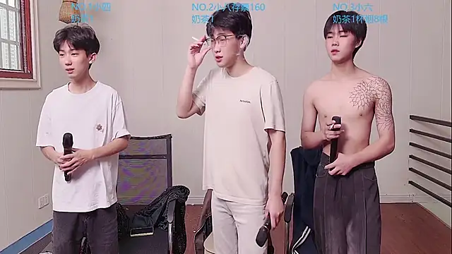 Snapshot of tyboys chatting on 15, 10, 2025 tyboys online show from 15, 10, 2025
