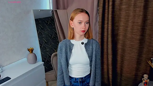 Snapshot of BereniceThull chatting on 17, 10, 2025 BereniceThull online show from 17, 10, 2025