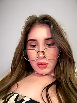 Snapshot of AuroraAmethyst chatting on 21, 10, 2025 AuroraAmethyst online show from 21, 10, 2025
