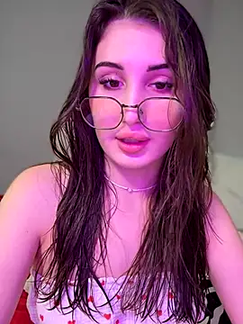 Snapshot of AuroraAmethyst chatting on 17, 10, 2025 AuroraAmethyst online show from 17, 10, 2025