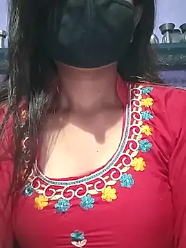 Snapshot of sneha_001 chatting on 18, 10, 2025 sneha 001 online show from 18, 10, 2025