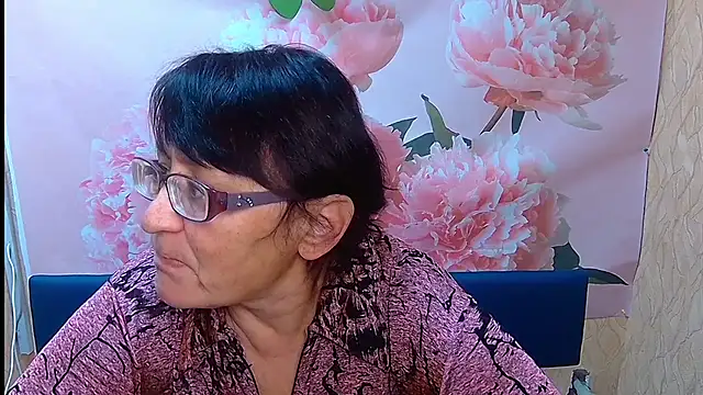 Snapshot of MeganSword chatting on 17, 10, 2025 MeganSword online show from 17, 10, 2025