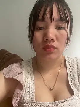 Snapshot of hanaa-show chatting on 28, 10, 2025 hanaa-show online show from 28, 10, 2025