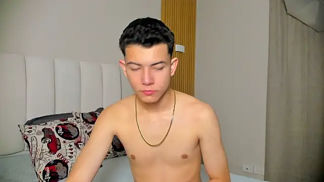 Snapshot of FireGuy_99 chatting on 27, 11, 2025 FireGuy 99 online show from 27, 11, 2025