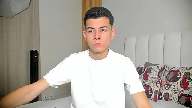 Snapshot of FireGuy_99 chatting on 24, 11, 2025 FireGuy 99 online show from 24, 11, 2025