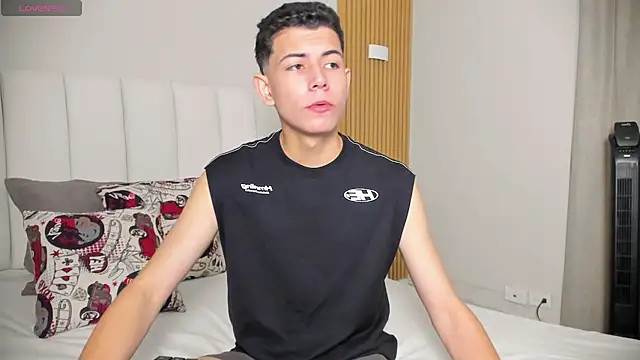 Snapshot of FireGuy_99 chatting on 20, 11, 2025 FireGuy 99 online show from 20, 11, 2025