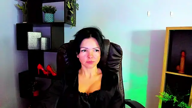 Mollybloom40 online show from 18, 12, 2025