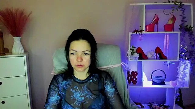 Mollybloom40 online show from 16, 4, 2026