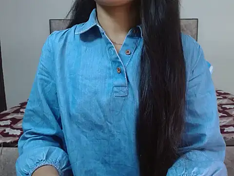 spicy sofiya - online show from 10, 11, 2025