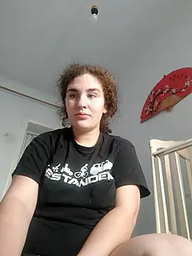 Kiki Catty online show from 12, 11, 2025