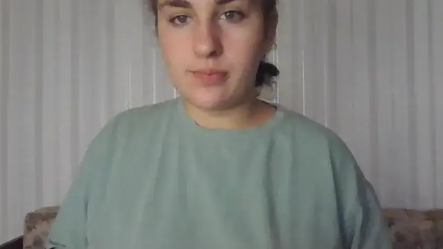 Kiki Catty online show from 27, 10, 2025