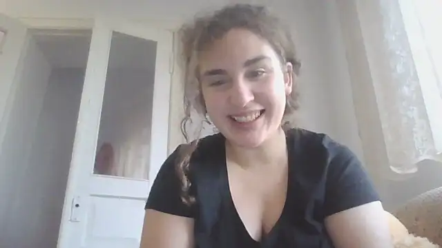 Kiki Catty online show from 15, 11, 2025