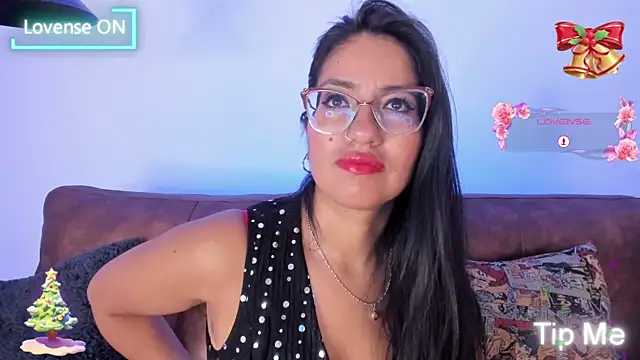 charlhot  online show from 27, 11, 2025