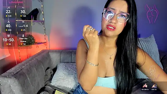 charlhot  online show from 19, 11, 2025