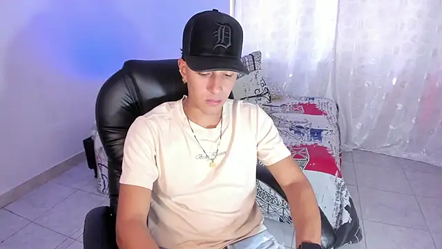 Hayden Boy  online show from 22, 10, 2025