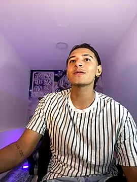 Hayden Boy  online show from 27, 10, 2025