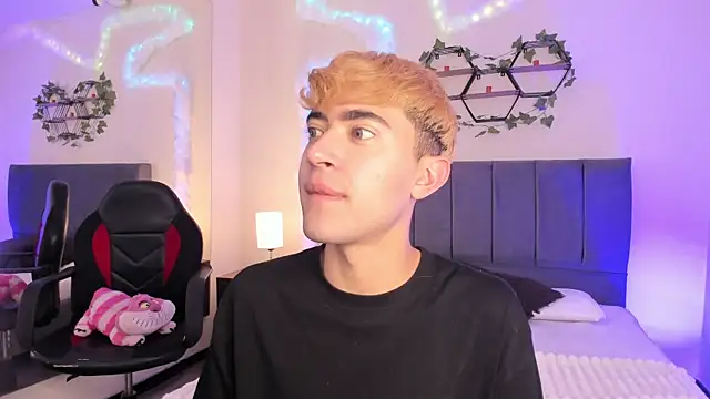 JustinCastiblanco online show from 20, 10, 2025