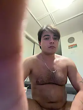 Snapshot of dicsucerboy77 chatting on 28, 6, 2026 dicsucerboy77 online show from 28, 6, 2026