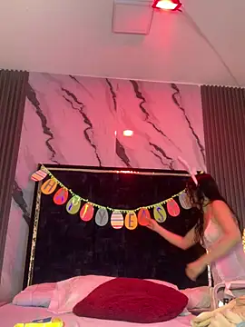 SsexCouplee online show from 5, 4, 2026