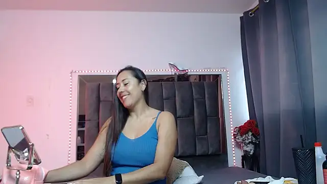 Snapshot of Salmma_Milf chatting on 25, 4, 2026 Salmma Milf online show from 25, 4, 2026